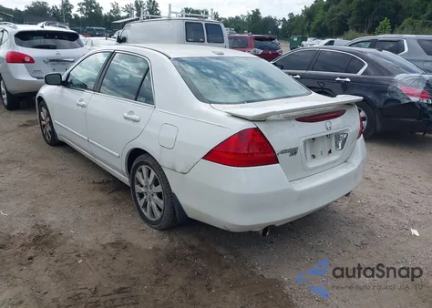 2006 Honda Accord Sdn Ex-L V6 z USA, uszkodzony, nr VIN 1HGCM66536A014129